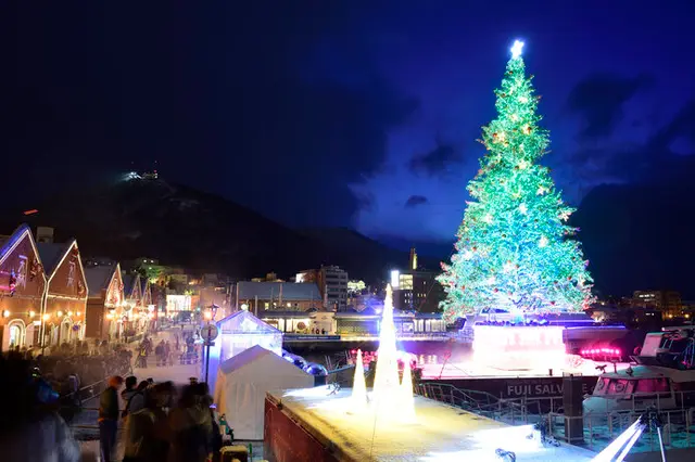 海に浮かぶツリー!!～函館の「クリスマスファンタジー」(季節・暮らし