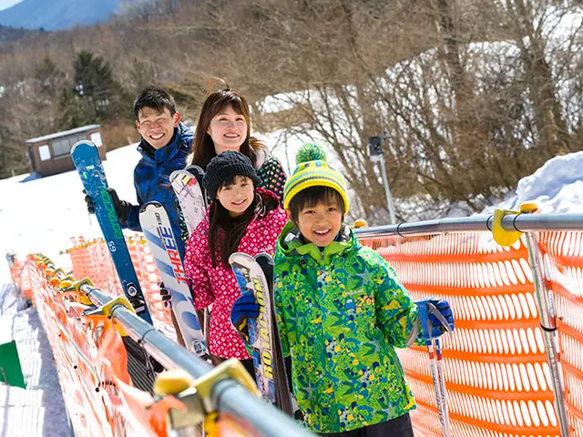 近くて便利。静岡「スノーパーク イエティ」で富士山をバックに雪遊び 