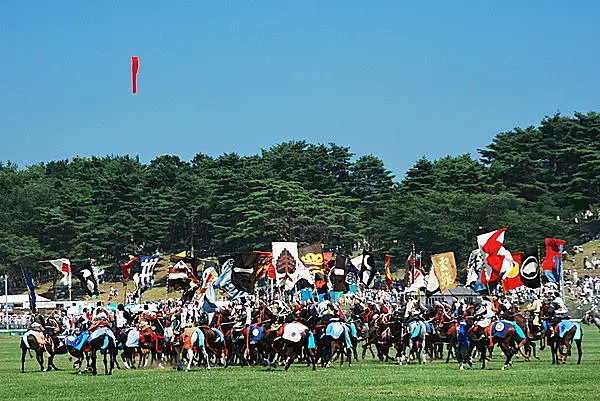 1000年以上続く伝統行事・相馬野馬追。ハイライトは7月26日の甲冑競馬 